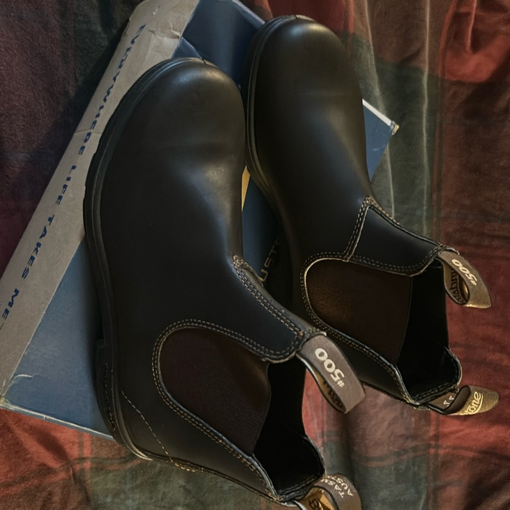 New Blundstone boots